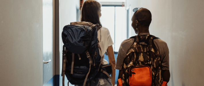 Discover How Local Life Shapes the Backpacker Vibe in Nice